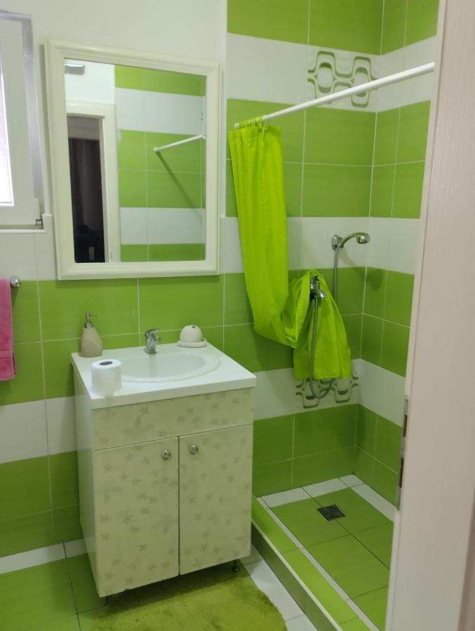 Apartman All Seasons Hotonj Luaran gambar