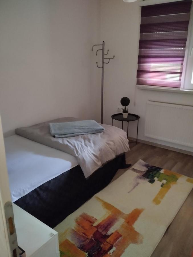 Apartman All Seasons Hotonj Luaran gambar