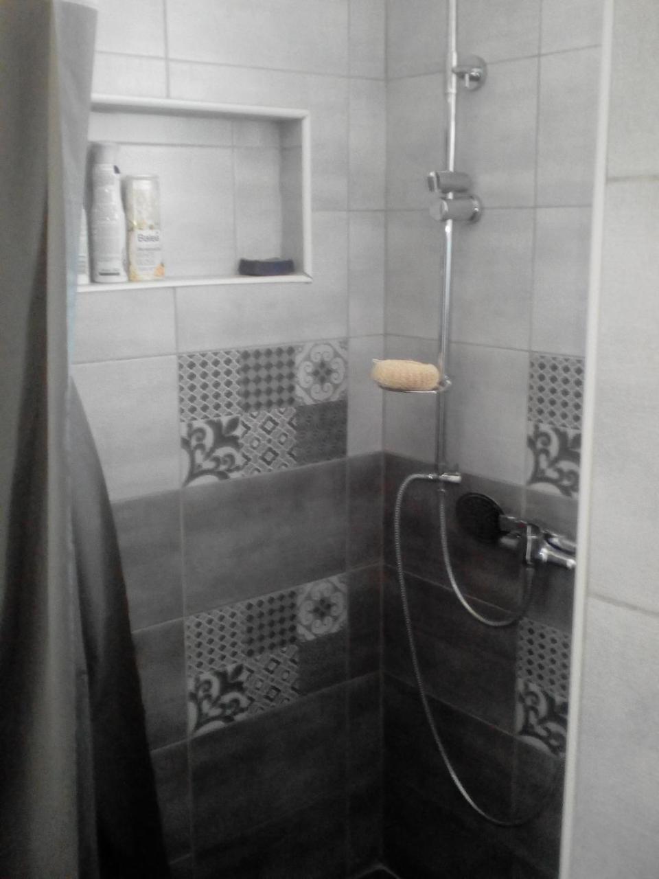 Apartman All Seasons Hotonj Luaran gambar